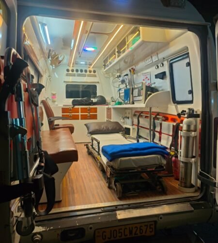 WhatsApp Image 2025-04-11 at 18.03.06 (1)