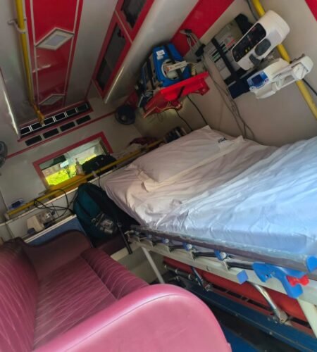 WhatsApp Image 2025-04-11 at 18.03.11