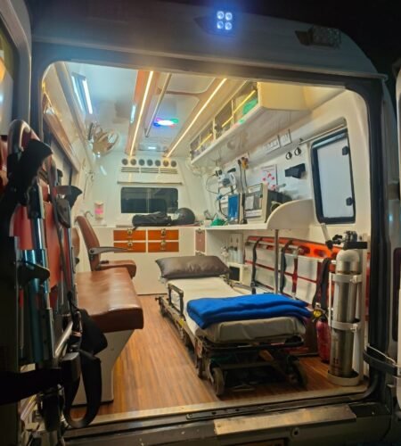 WhatsApp Image 2025-04-11 at 18.03.16 (2)